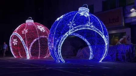3D クリスマスオーナメント LED ボール点灯ショッピング モールの装飾